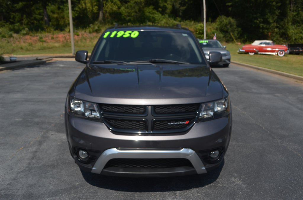 2020 Dodge Journey - $11,950