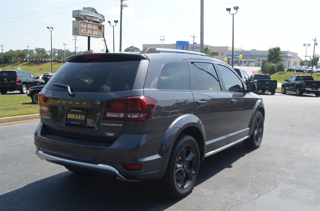 2020 Dodge Journey - $11,950