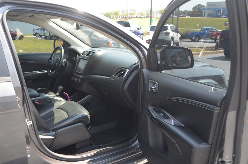 2020 Dodge Journey - $11,950
