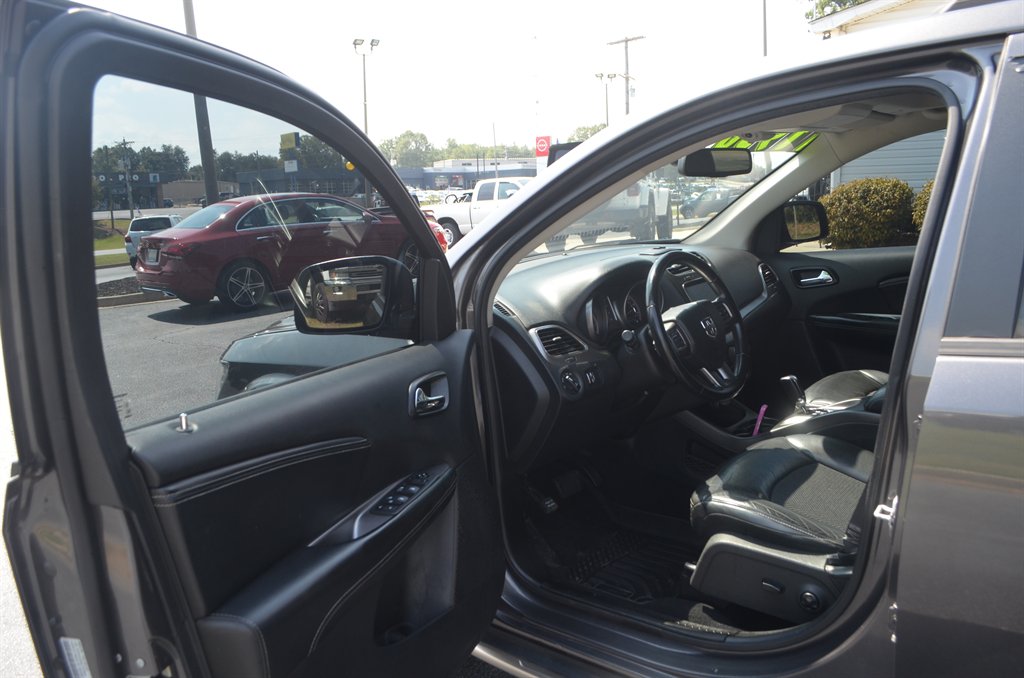 2020 Dodge Journey - $11,950