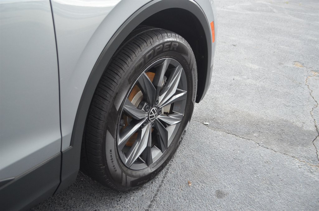 2022 Volkswagen Tiguan - $17,950