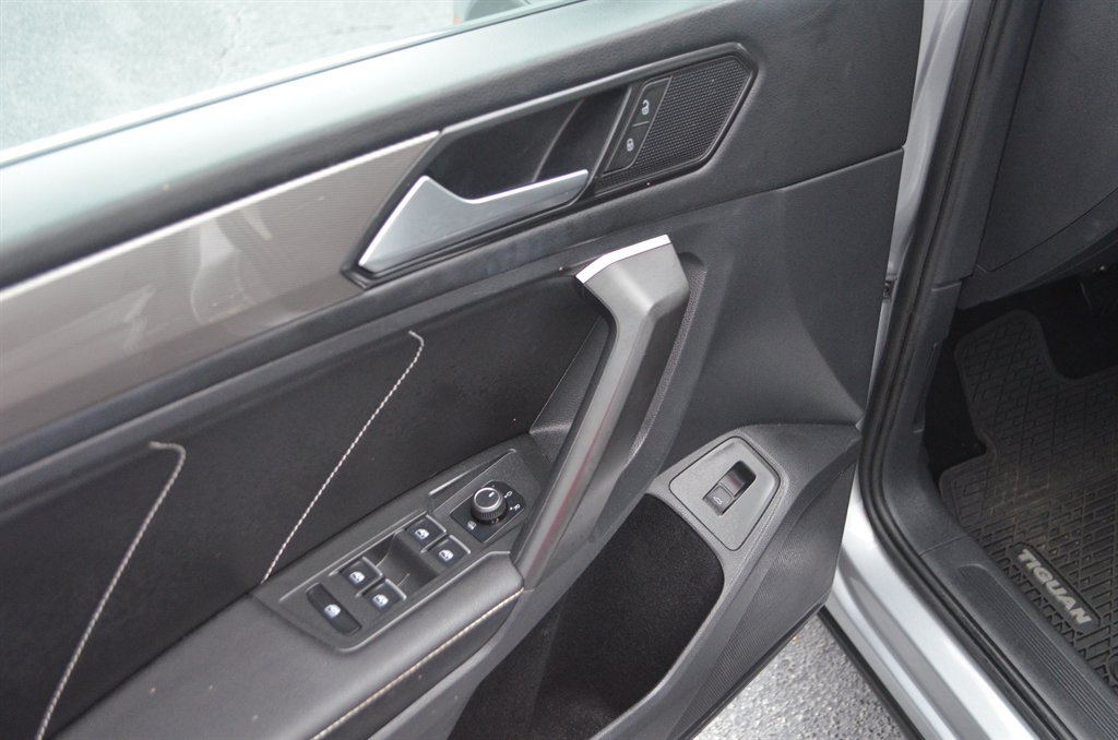 2022 Volkswagen Tiguan - $17,950