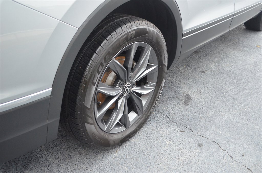 2022 Volkswagen Tiguan - $17,950