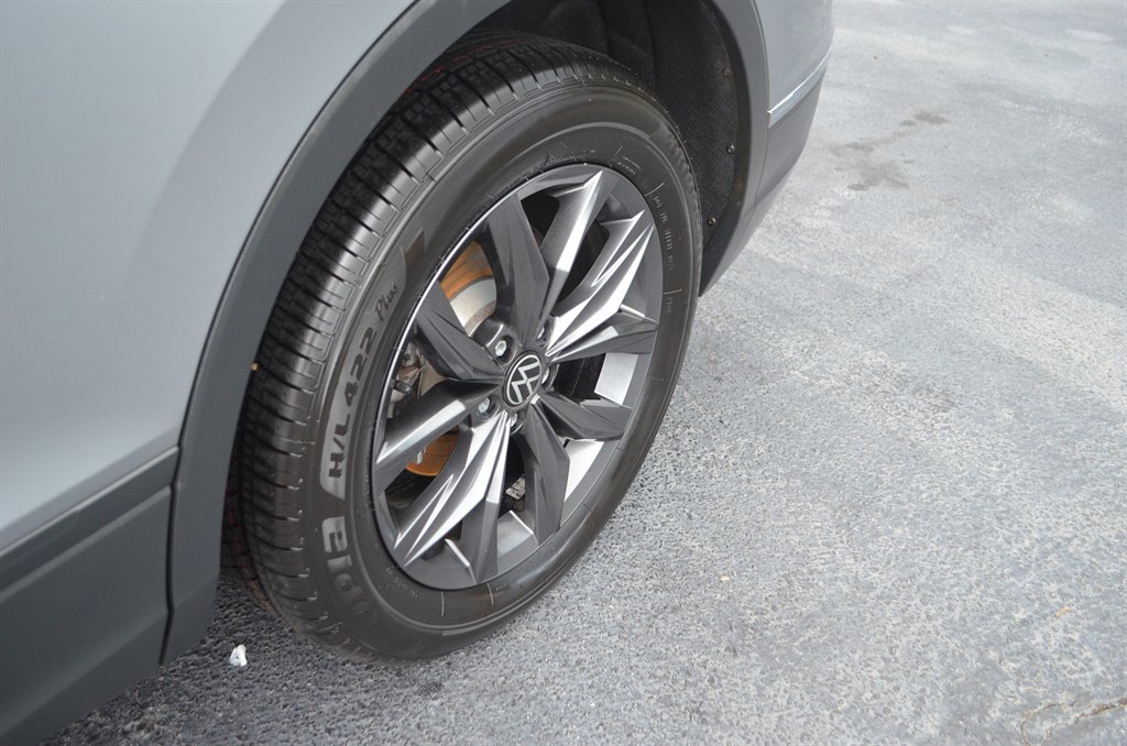 2022 Volkswagen Tiguan - $17,950