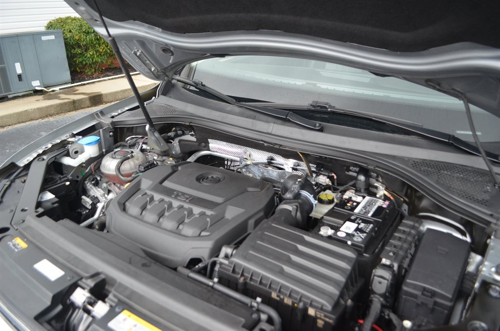 2022 Volkswagen Tiguan - $17,950