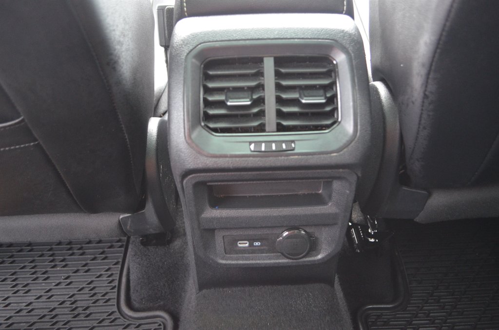 2022 Volkswagen Tiguan - $17,950