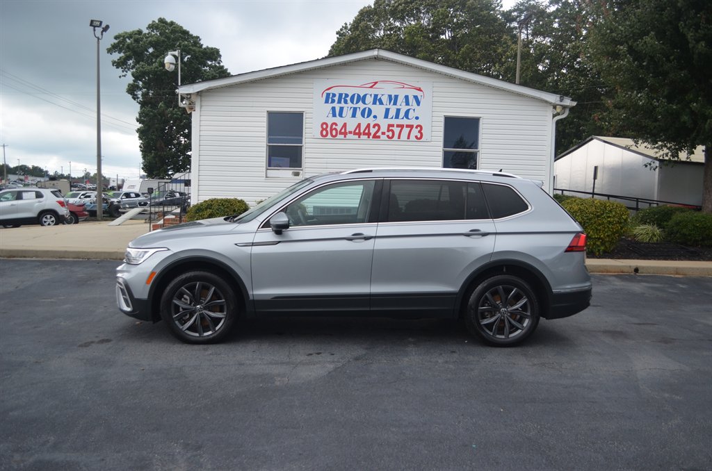 2022 Volkswagen Tiguan - $17,950