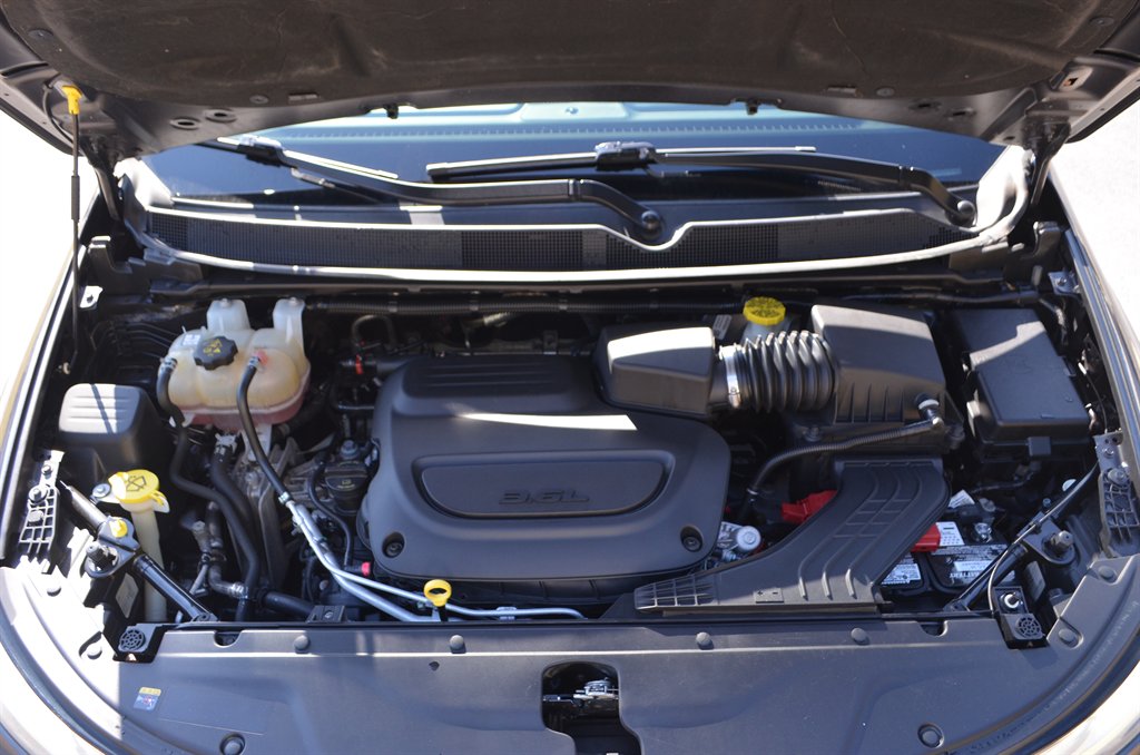 2022 Chrysler Pacifica - $19,950
