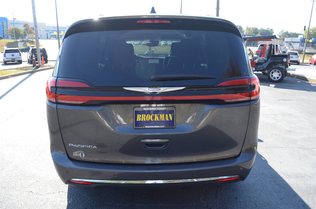 2022 Chrysler Pacifica - $19,950