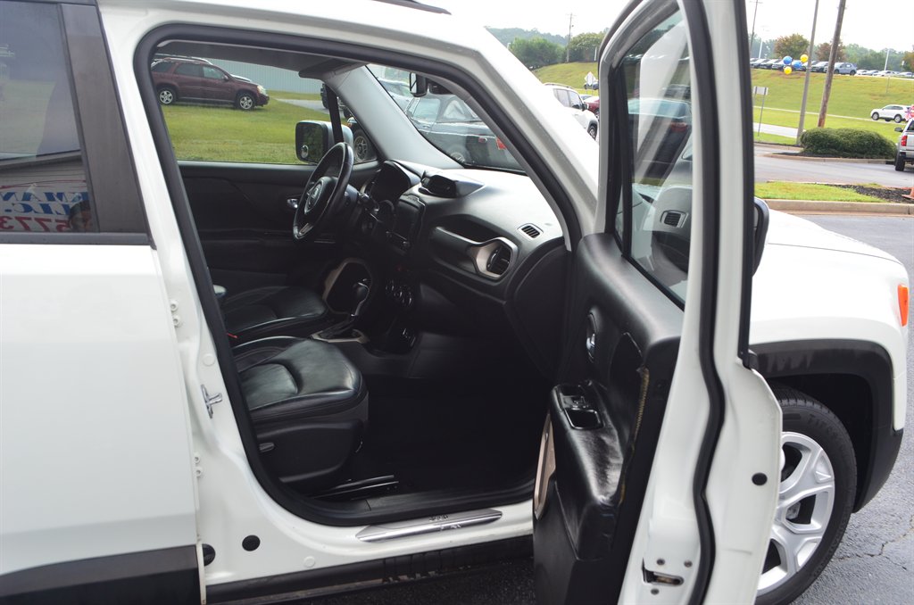 2016 Jeep Renegade - $10,950