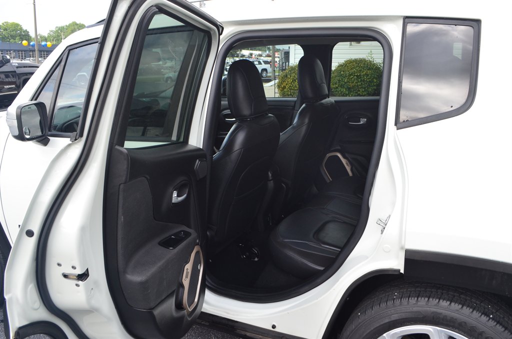 2016 Jeep Renegade - $10,950