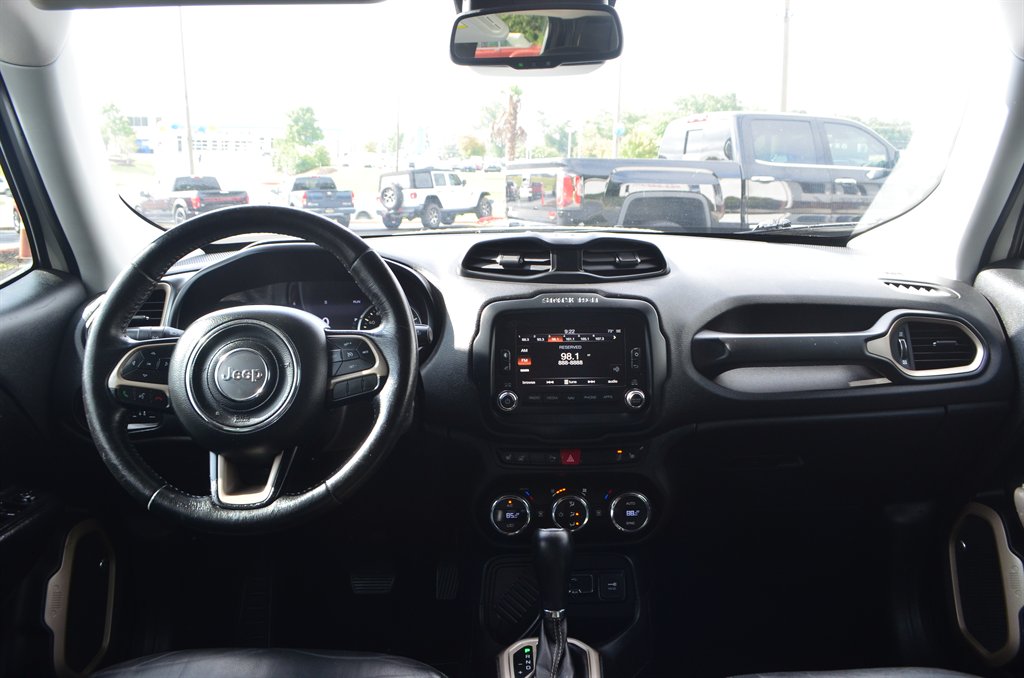 2016 Jeep Renegade - $10,950