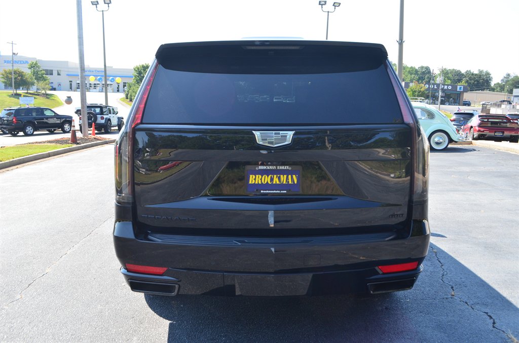 2023 Cadillac Escalade - $74,222