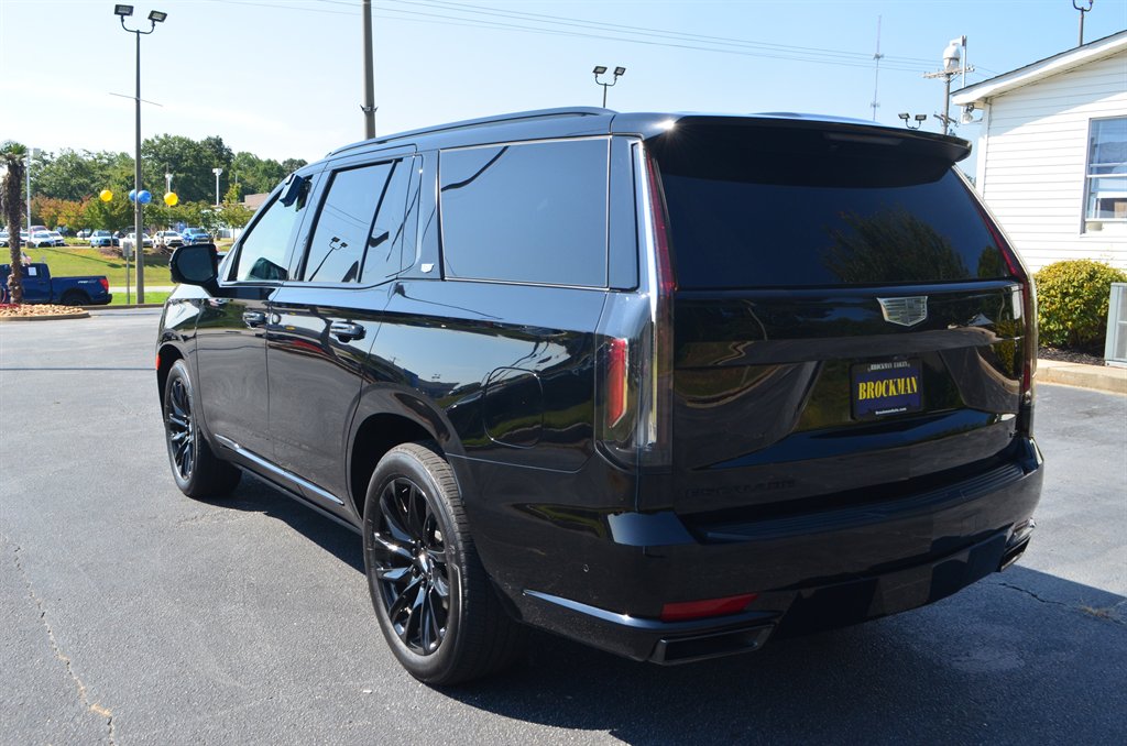 2023 Cadillac Escalade - $74,222