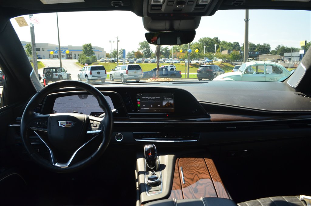2023 Cadillac Escalade - $74,222