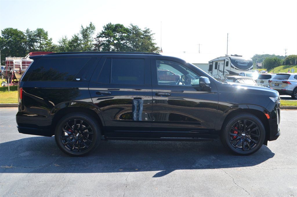 2023 Cadillac Escalade - $74,222