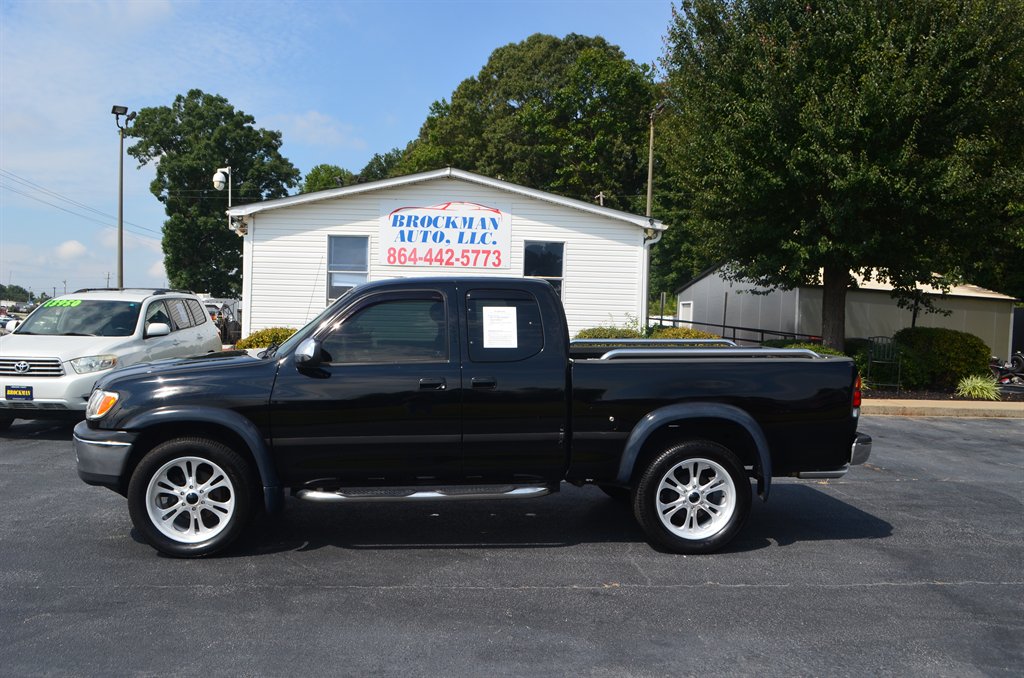 2001 Toyota Tundra - $6,999