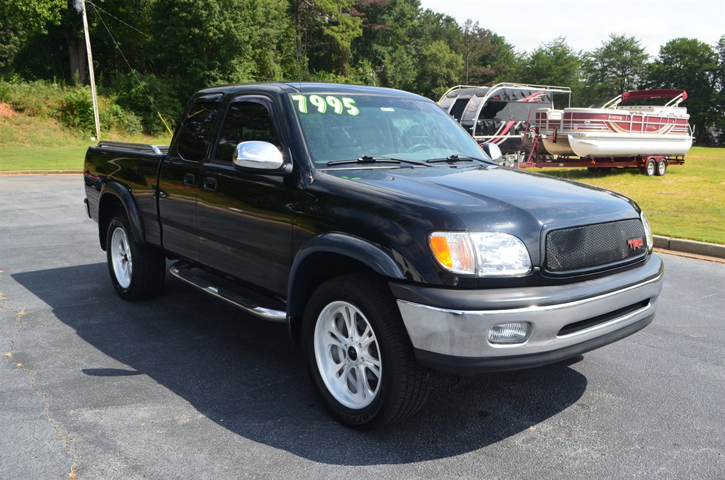 2001 Toyota Tundra - $6,999