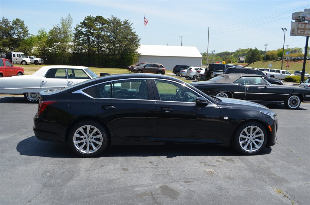 2020 Cadillac CT5 Luxury photo