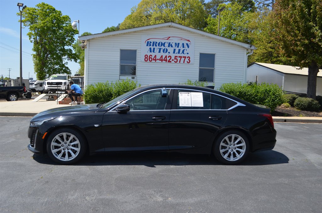 2020 Cadillac CT5 Luxury photo