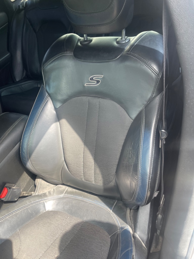 2016 Chrysler 200 S photo
