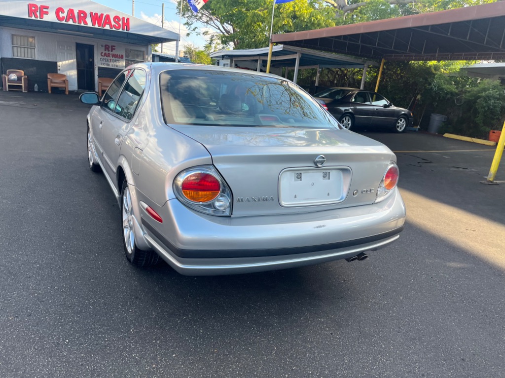 2003 Nissan Maxima