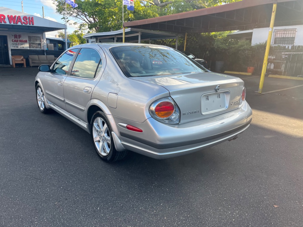 2003 Nissan Maxima