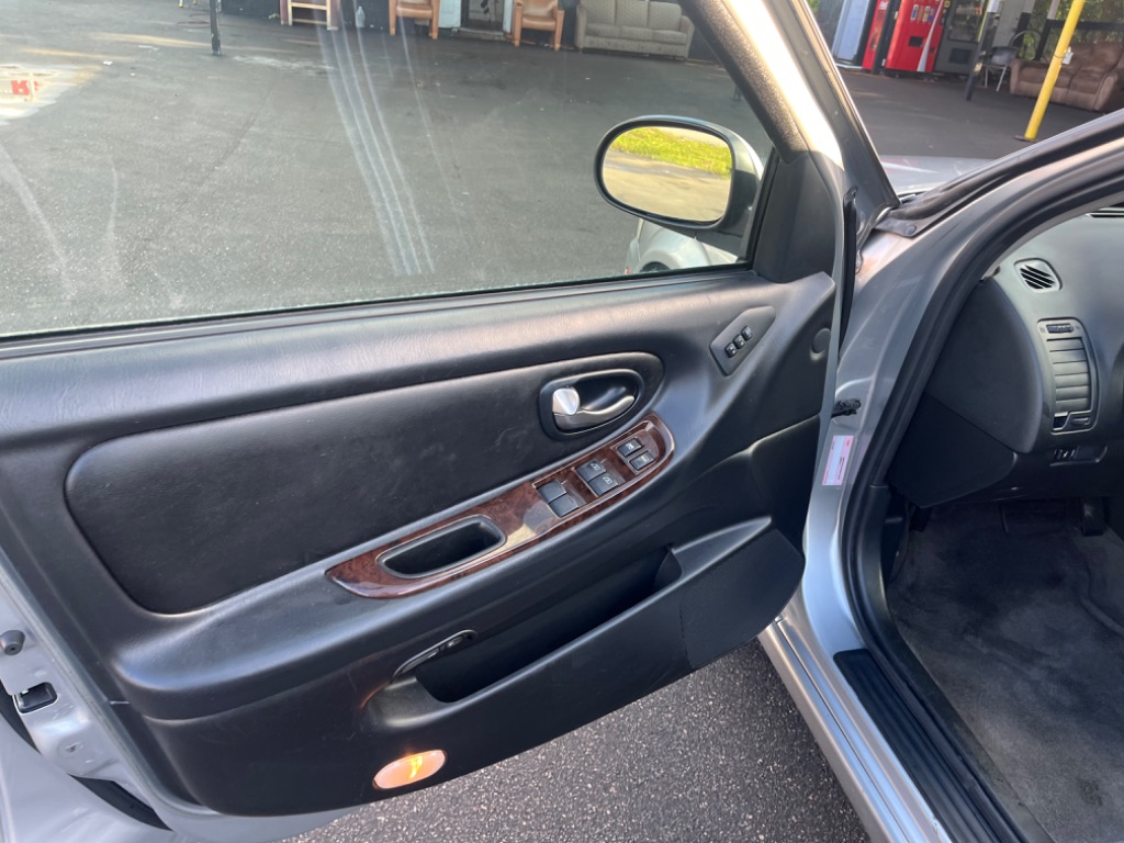 2003 Nissan Maxima