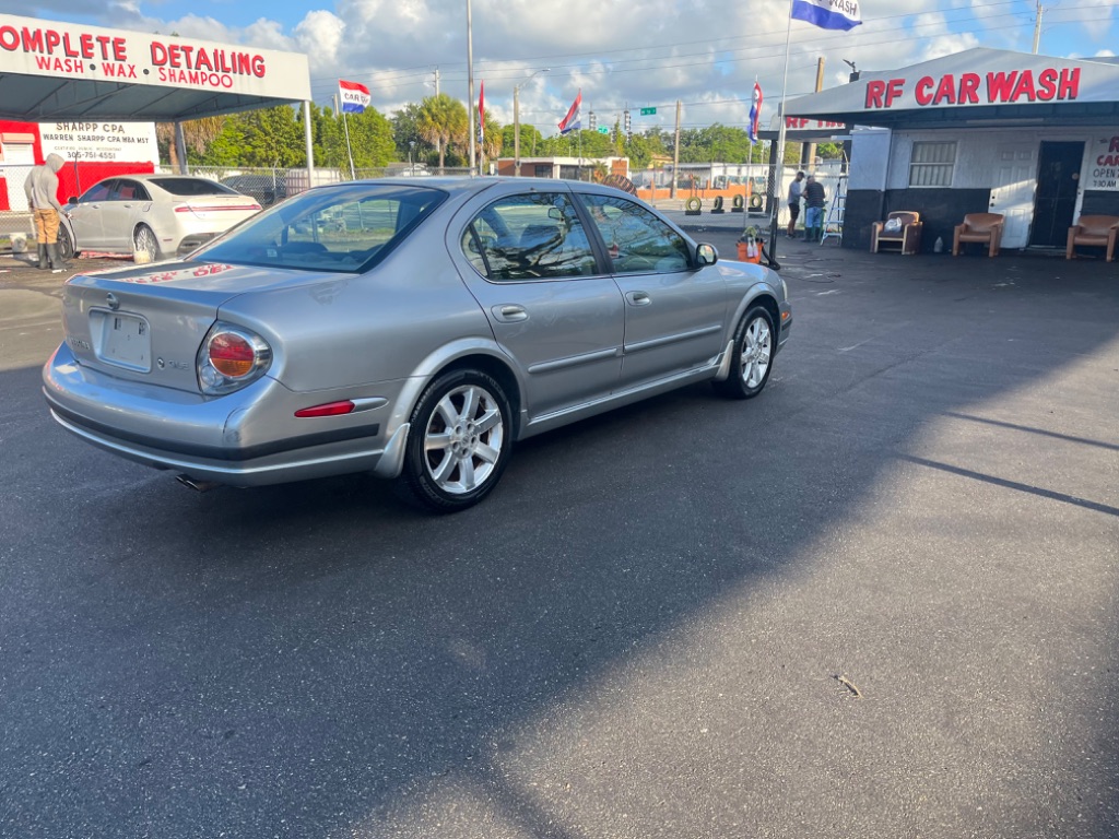 2003 Nissan Maxima