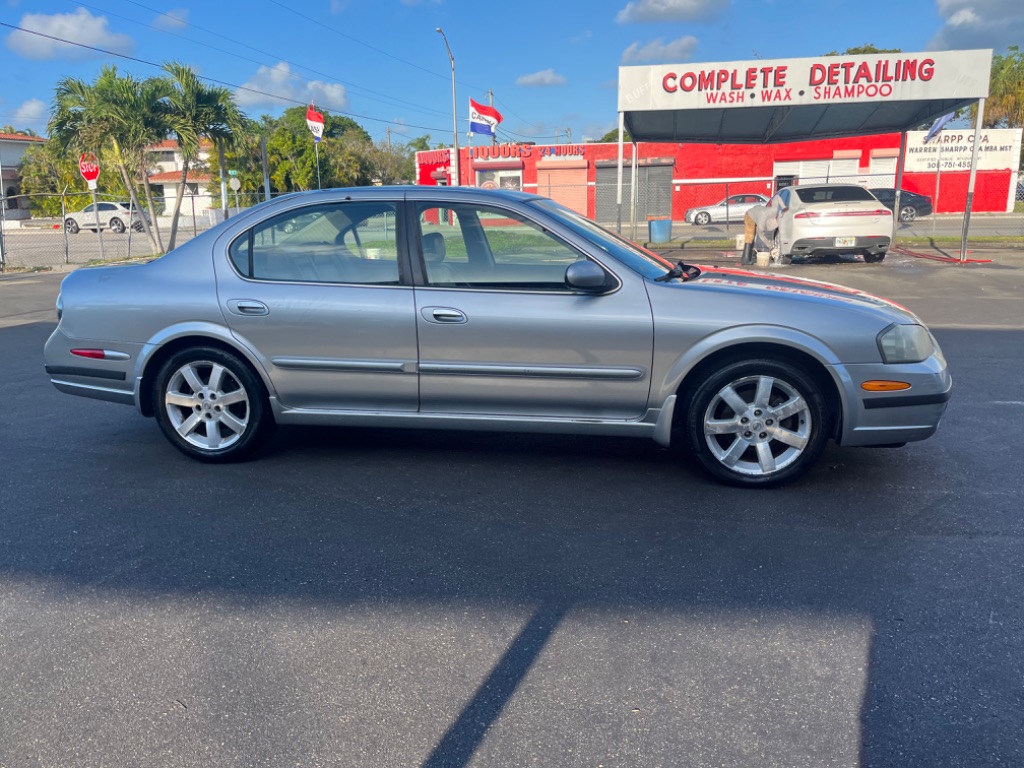 2003 Nissan Maxima