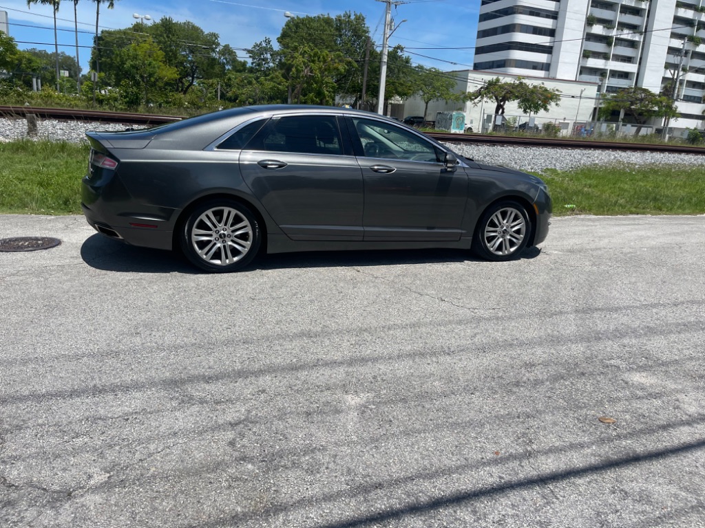 2016 Lincoln MKZ