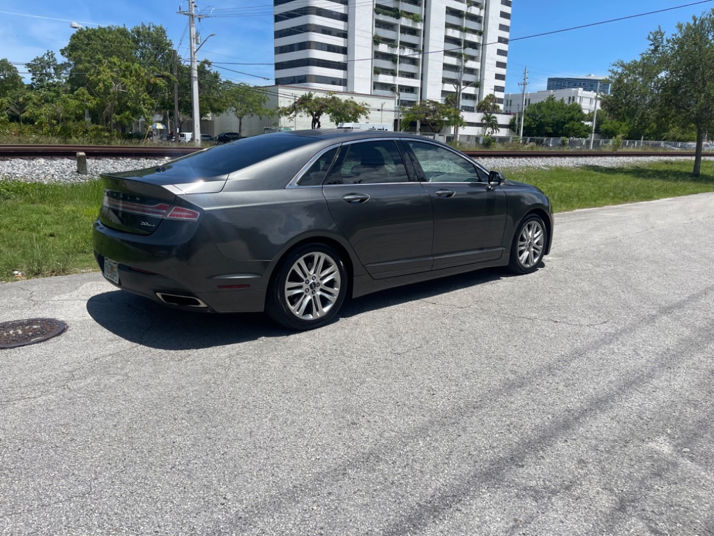 2016 Lincoln MKZ