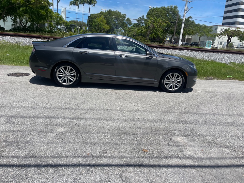 2016 Lincoln MKZ