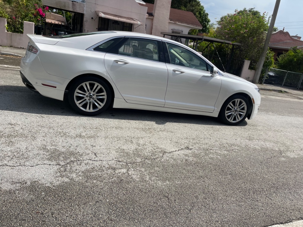 2014 Lincoln MKZ
