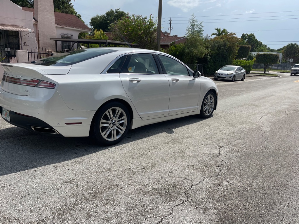 2014 Lincoln MKZ