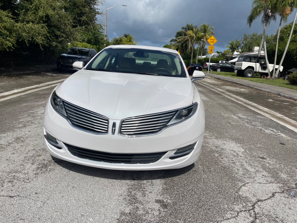 2014 Lincoln MKZ
