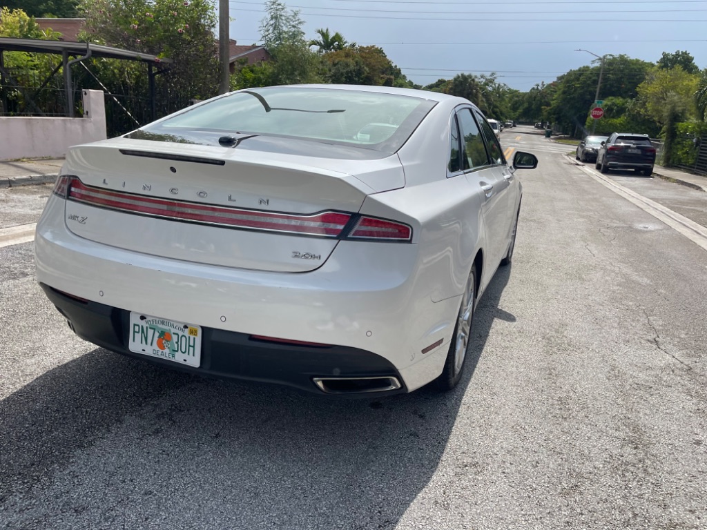 2014 Lincoln MKZ