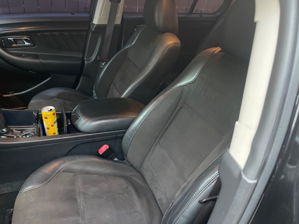 2012 Ford Taurus