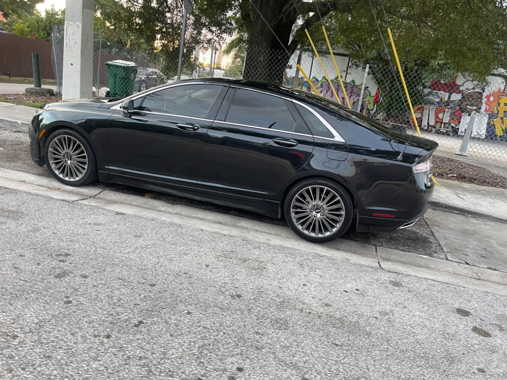2014 Lincoln MKZ