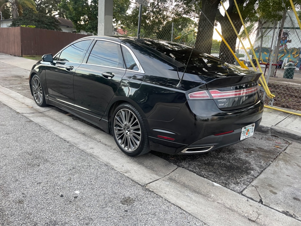 2014 Lincoln MKZ