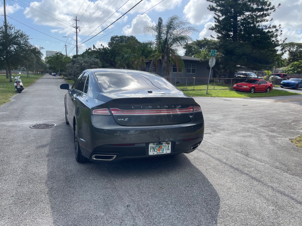 2016 Lincoln MKZ
