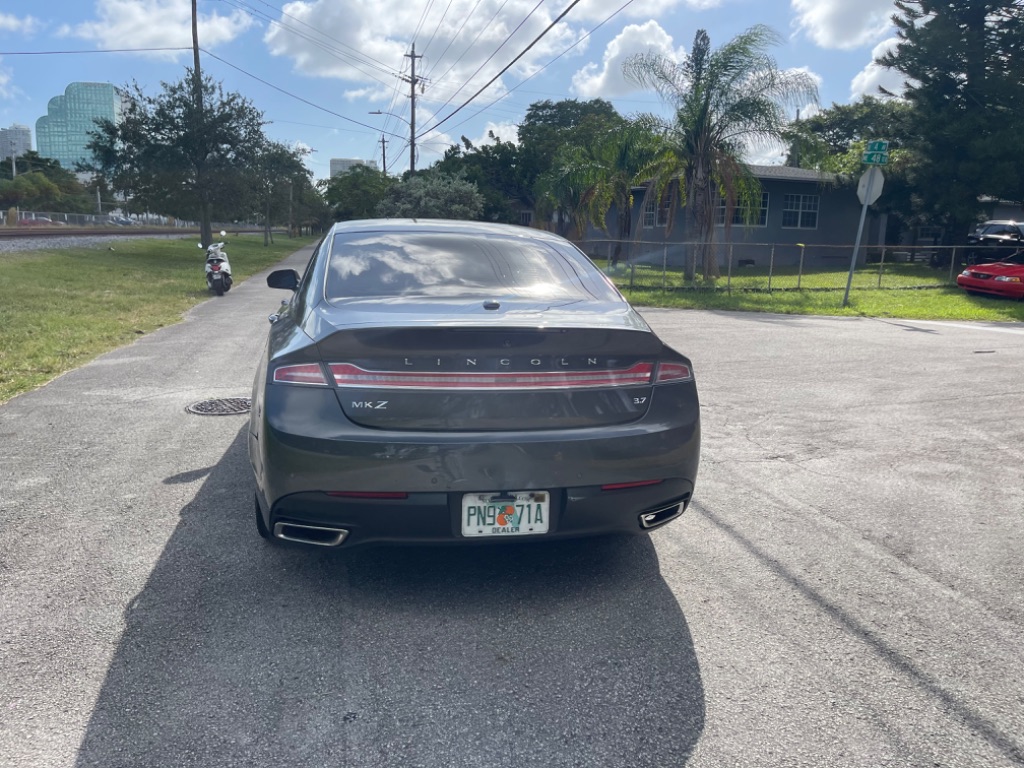 2016 Lincoln MKZ