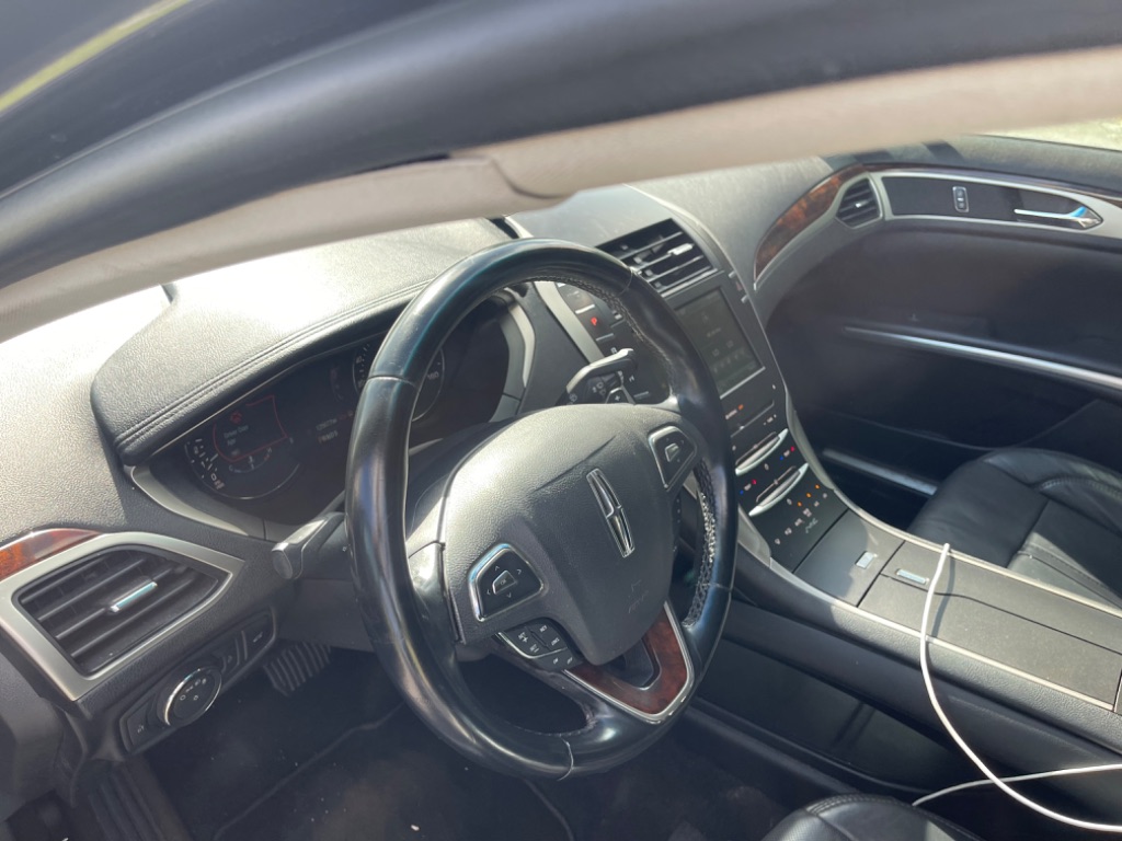 2016 Lincoln MKZ