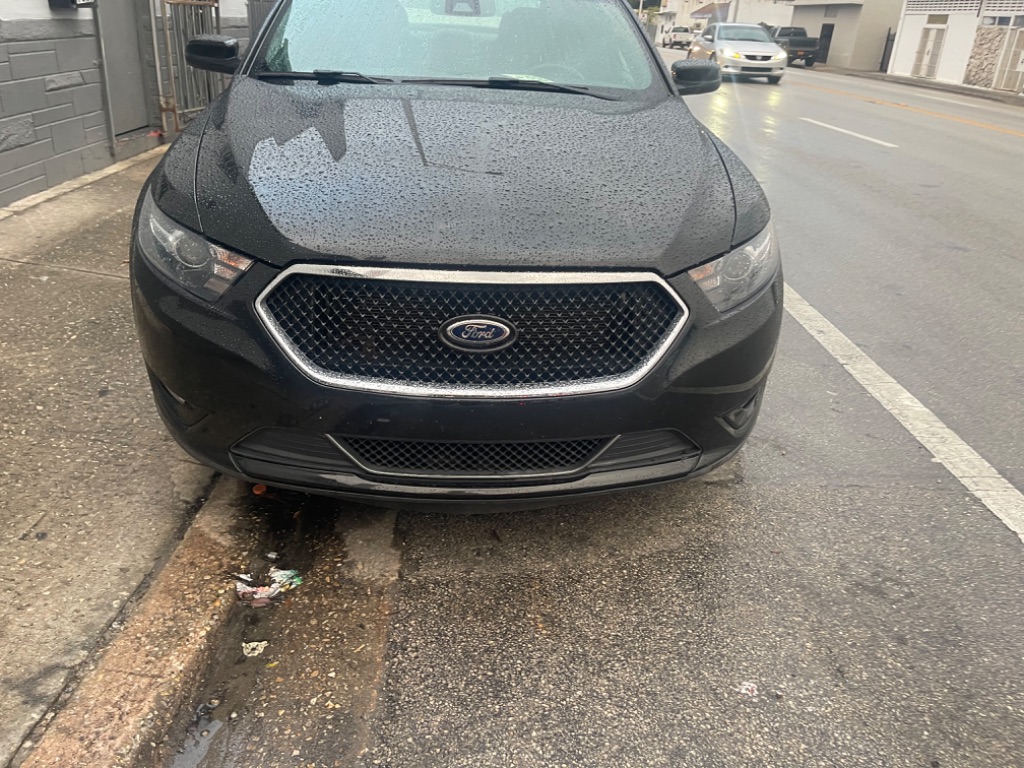 2015 Ford Taurus
