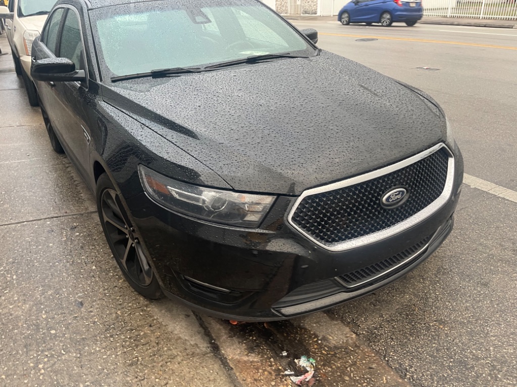 2015 Ford Taurus
