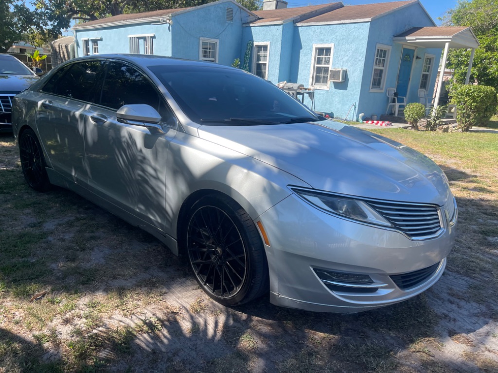 2014 Lincoln MKZ