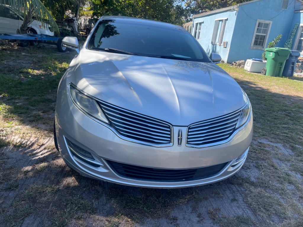 2014 Lincoln MKZ