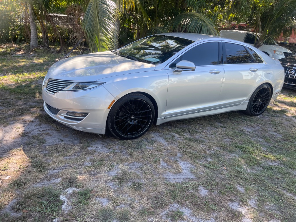 2014 Lincoln MKZ