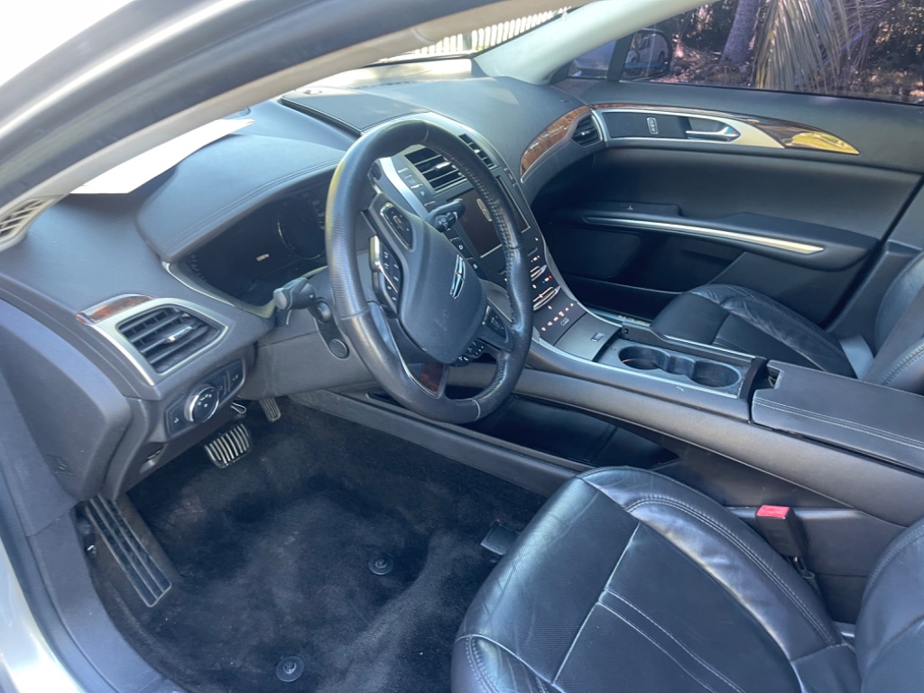 2014 Lincoln MKZ