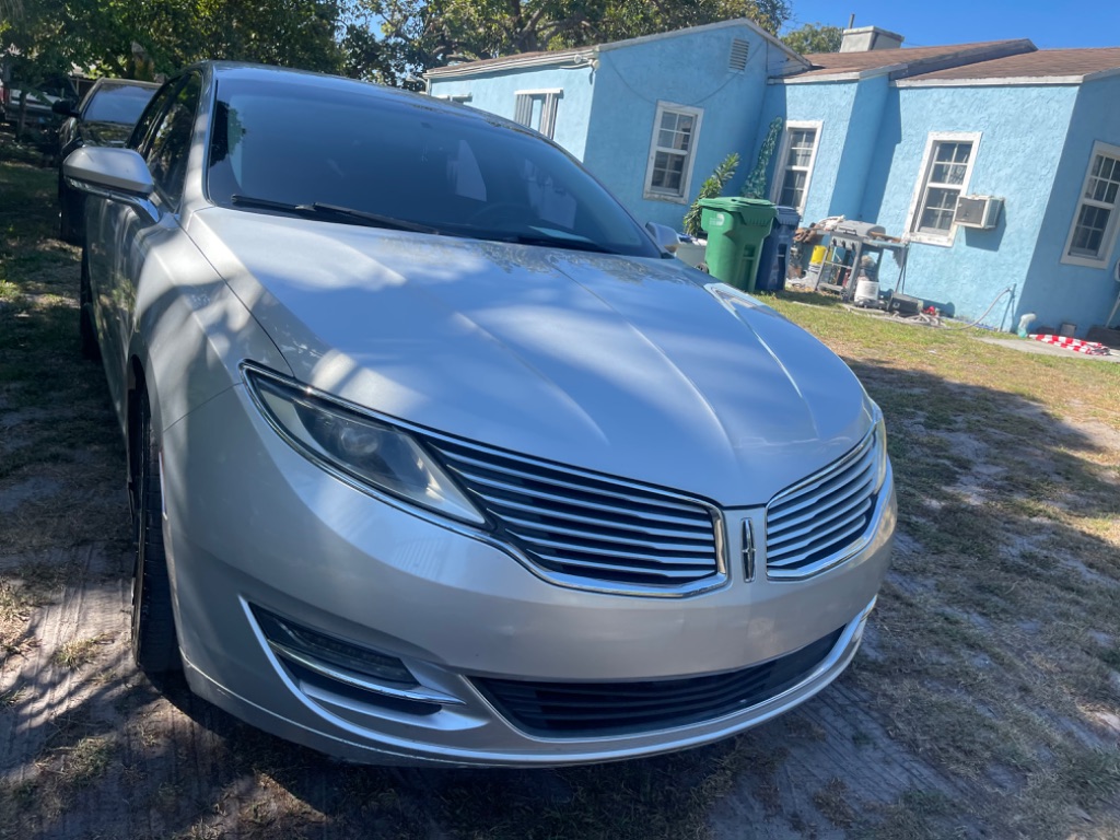 2014 Lincoln MKZ